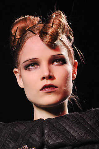 Christian Lacroix 是个细节狂2.jpg