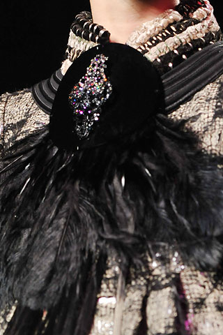 Christian Lacroix 是个细节狂11.jpg