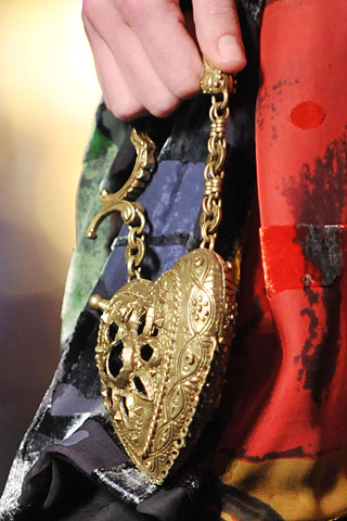 Christian Lacroix 是个细节狂15.jpg