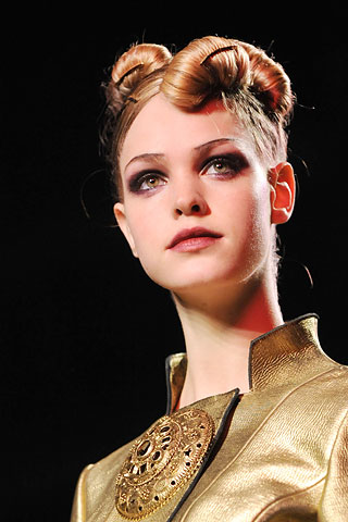 Christian Lacroix 是个细节狂16.jpg