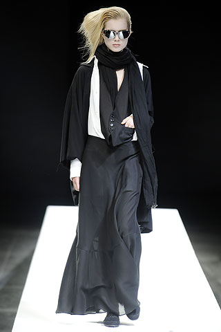 Yohji Yamamoto 09����Ůװ��11.jpg
