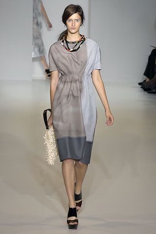 2008�괺��Ůװ���£�Marni4.jpg