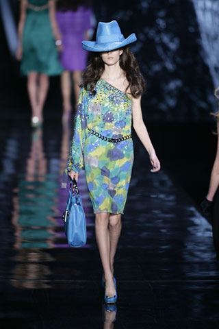 2008年秋冬女装-Christian Dior30.jpg