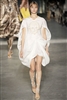 Alexander McQueen 09春夏女装发.jpg