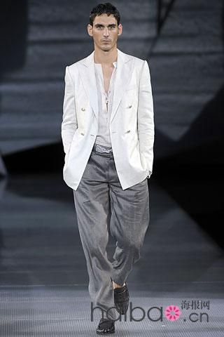 [Armani]09������װ���� ��������ĵ͵�����15.jpg