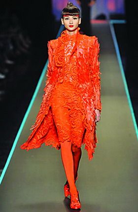 解读2008秋冬巴黎高级时装周2.jpg