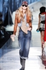 DSquared 09�ﶬŮװ�����ֳ�10.