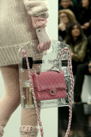 Chanel+09秋冬流行女包_服装百事通
