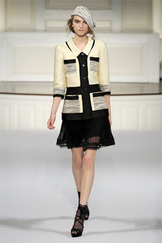 Oscar De La Renta 2010年早春.j
