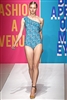 DKNY 2011春季女装流行发布高清.jpg