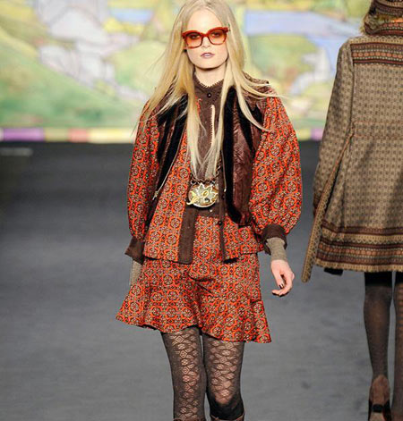 ������(Anna Sui)2010�ﶬŮװ�㳡16.jpg