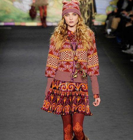 ������(Anna Sui)2010�ﶬŮװ�㳡37.jpg