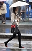 2010早春杭州街头丝袜紧身裤美女.jpg