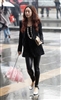 2010早春杭州街头丝袜紧身裤美女.jpg