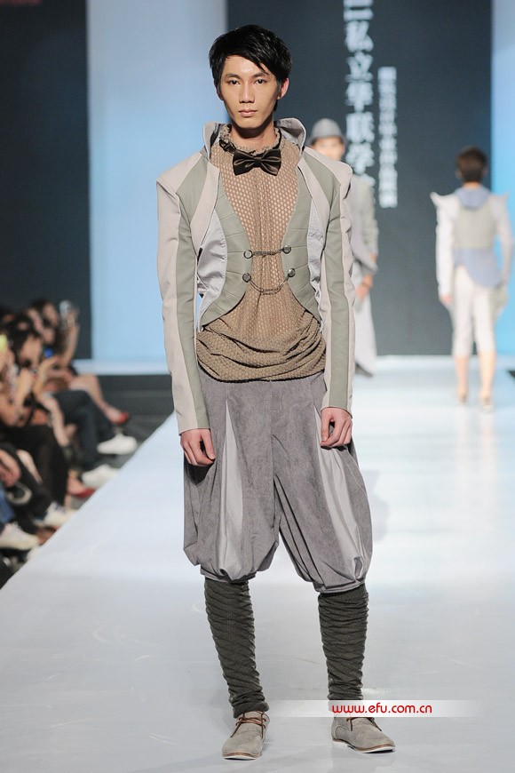 2011广东大学生时装周私立华联学院服装设计