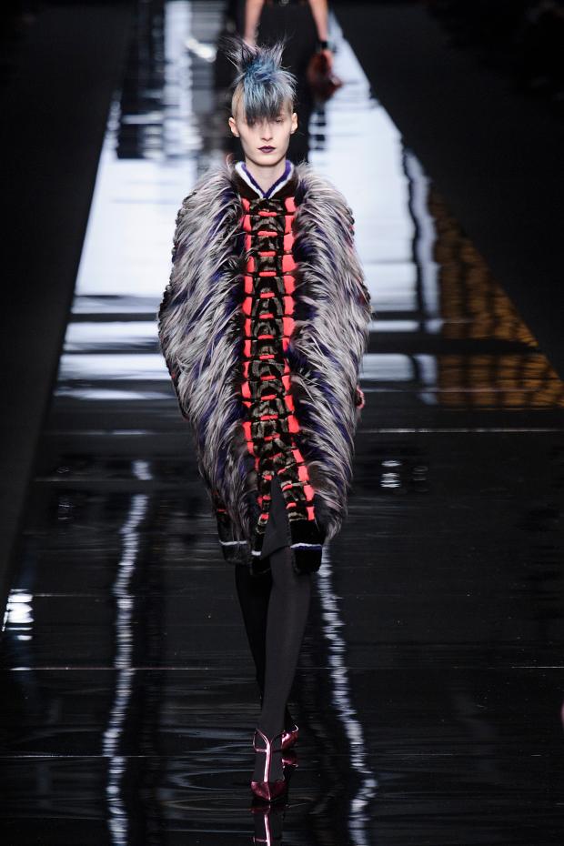 2013米兰时装周 Fendi 2013秋冬时装发布秀