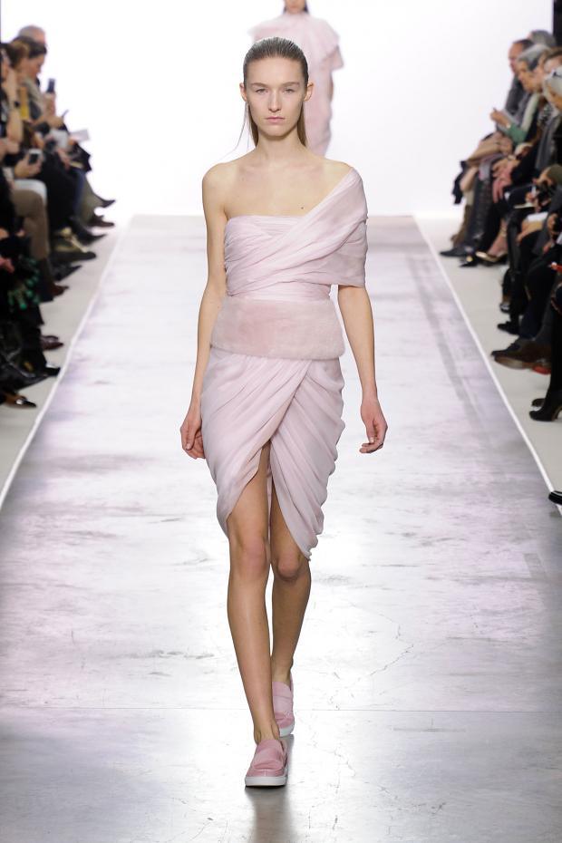 Giambattista Valli 2013秋冬時(shí)裝秀26.jpg