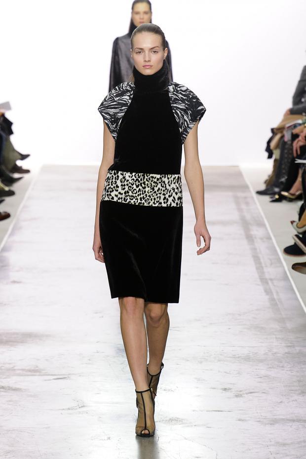 Giambattista Valli 2013秋冬時(shí)裝秀31.jpg