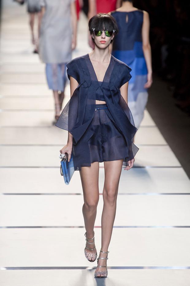 Fendi 2014春夏时装秀0.jpg