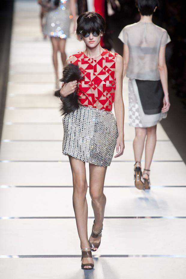 Fendi 2014春夏時裝秀41.jpg