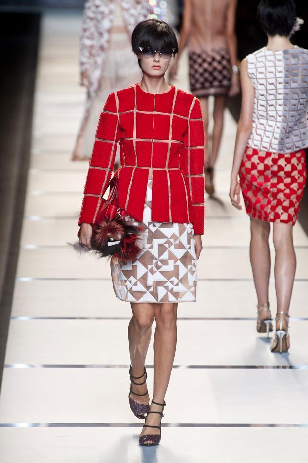 Fendi 2014春夏時(shí)裝秀46.jpg