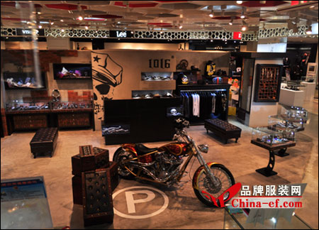 探究连卡佛等国际潮牌集合店零售模式3.jpg