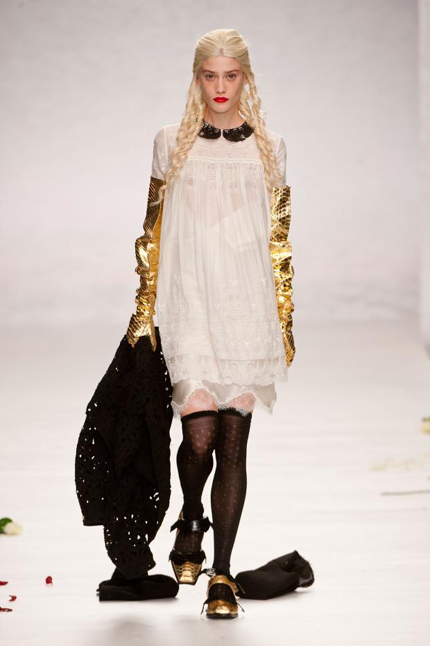 Meadham Kirchhoff 2014春夏女装秀7.jpg