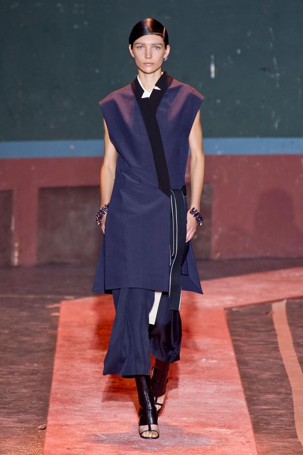 Cedric Charlier 2014春夏RTW时装发布秀2.jpg