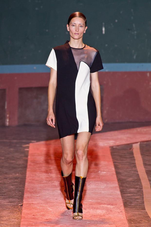 Cedric Charlier 2014春夏RTW时装发布秀18.jpg