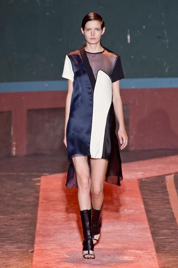 Cedric Charlier 2014春夏RTW时装发布秀23.jpg