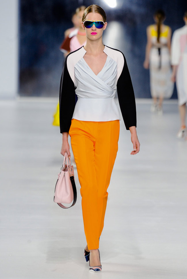 Dior 2014 Cruise系列服裝秀14.jpg