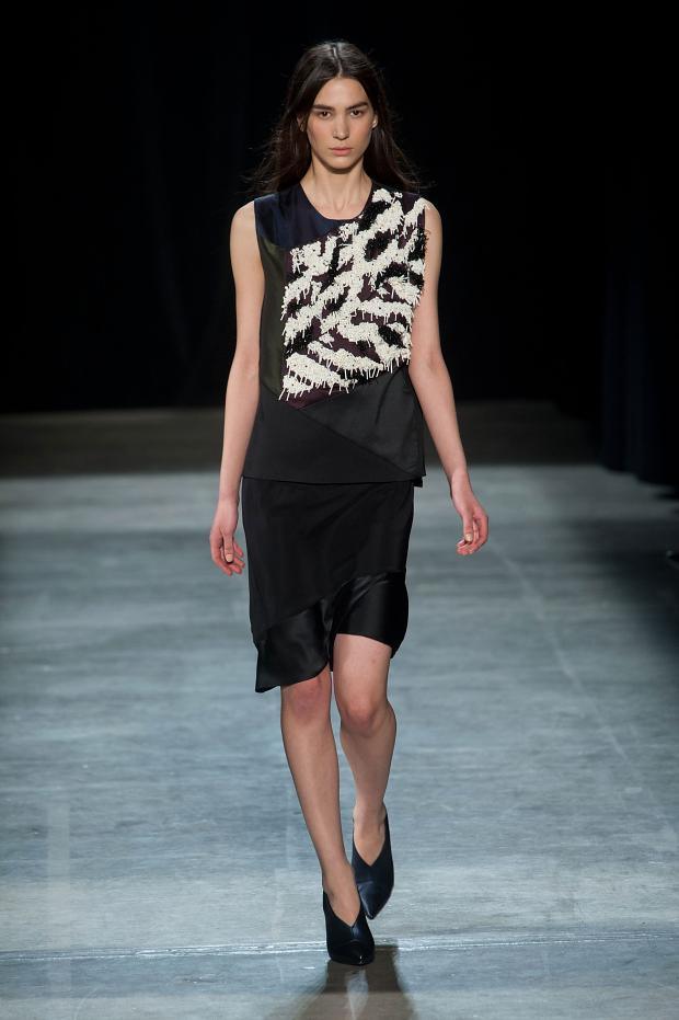 Narciso Rodriguez 2013秋冬女装秀27.jpg