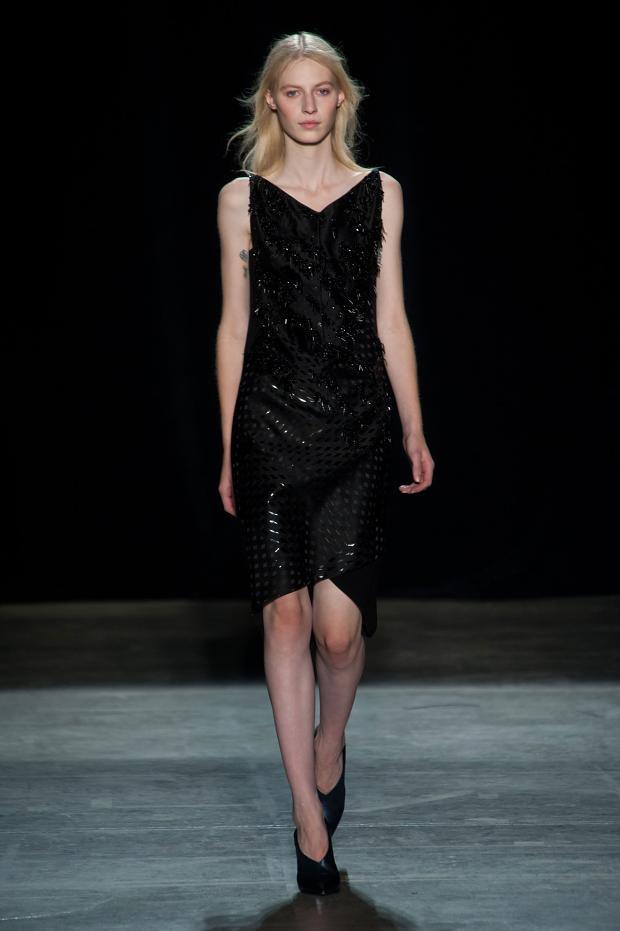 Narciso Rodriguez 2013秋冬女装秀32.jpg