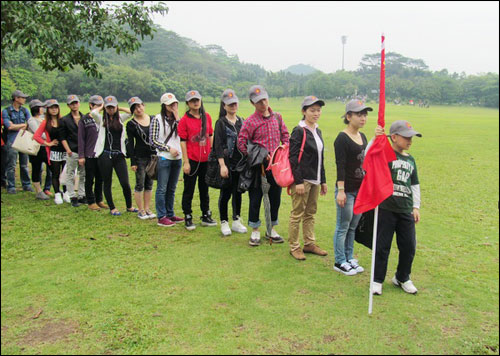 深圳市服装行业培训学校团员庆祝5.4青年节1.jpg