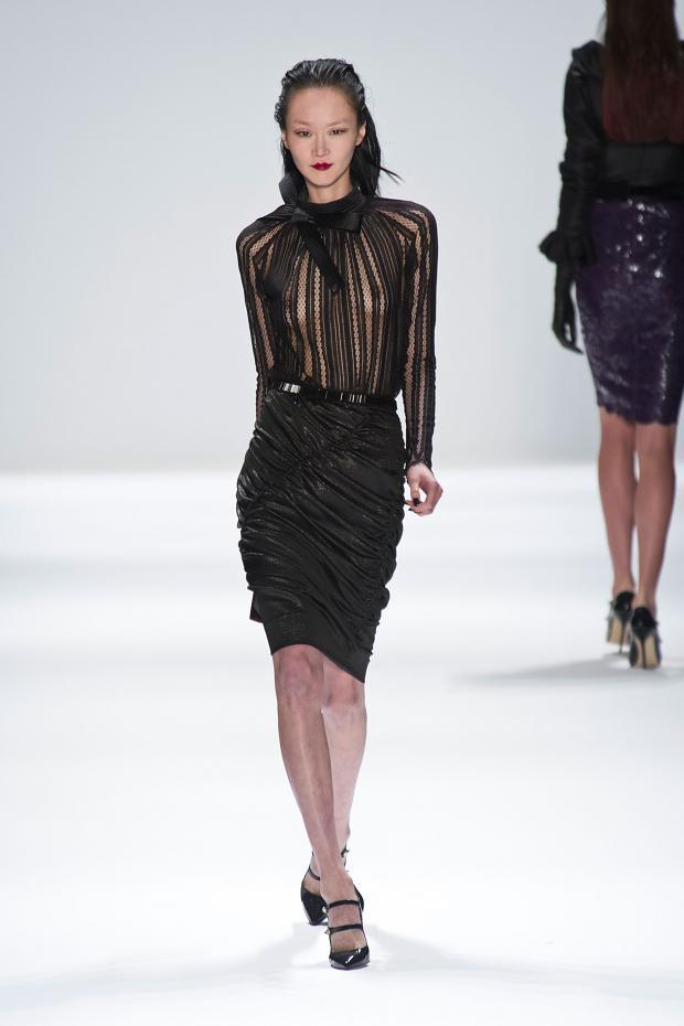 Carmen Marc Valvo 2013秋冬女装秀7.jpg