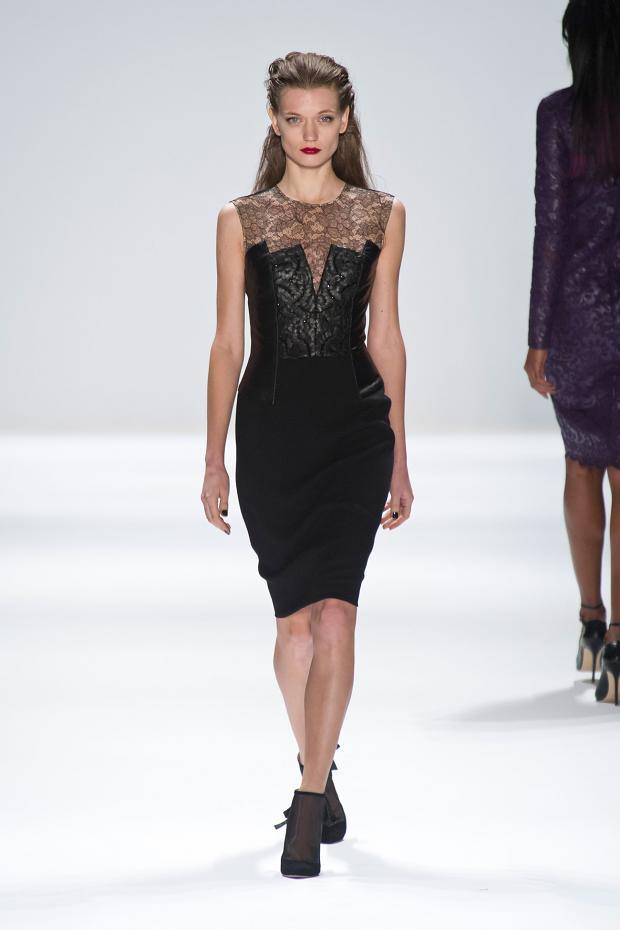 Carmen Marc Valvo 2013秋冬女装秀16.jpg