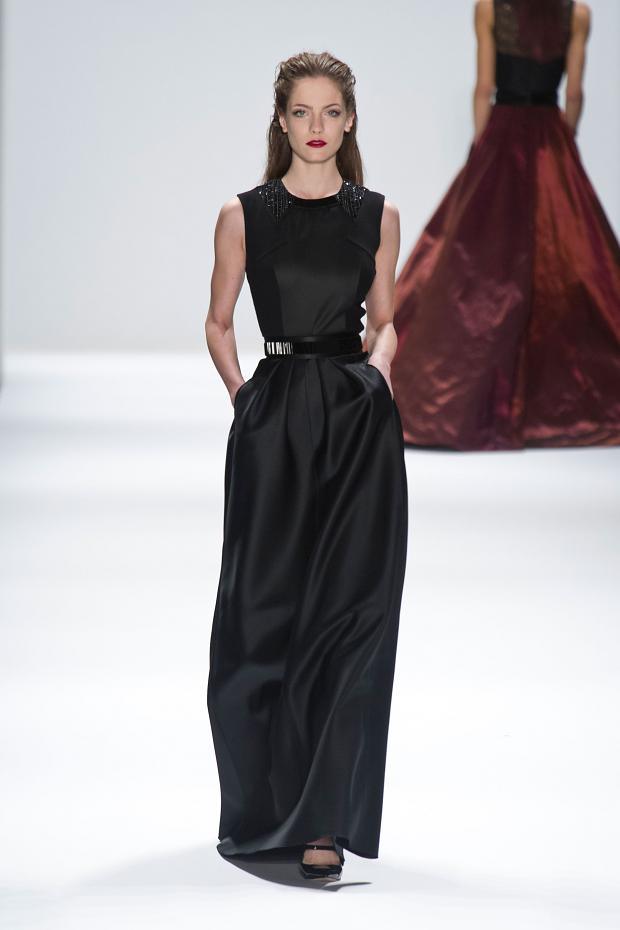 Carmen Marc Valvo 2013秋冬女装秀22.jpg