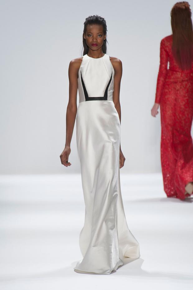 Carmen Marc Valvo 2013秋冬女装秀31.jpg