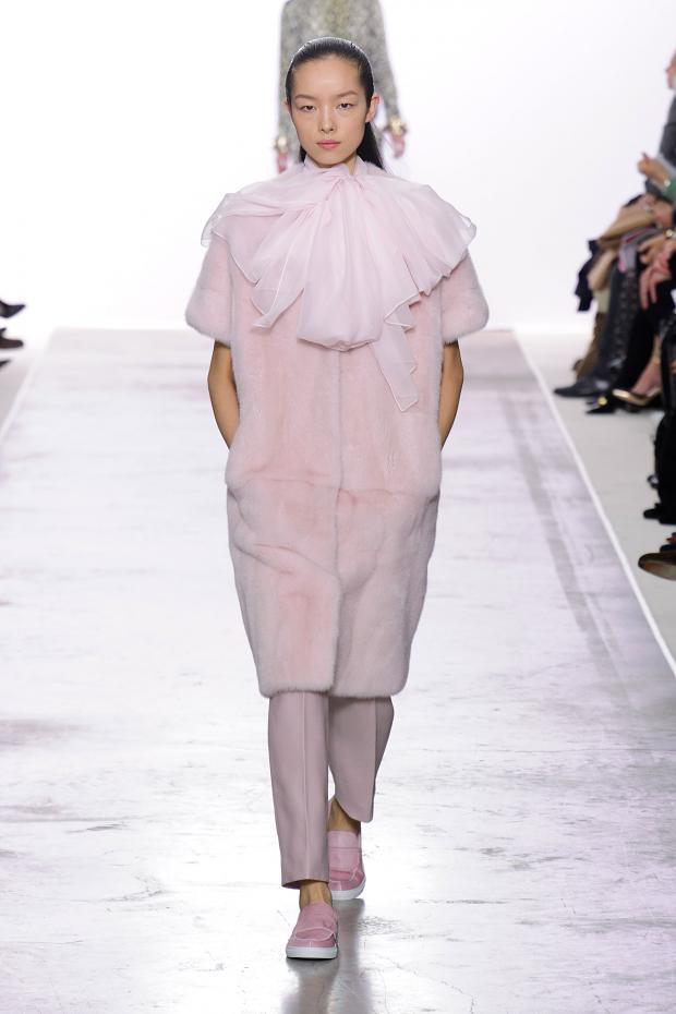 Giambattista Valli 2013秋冬時(shí)裝秀27.jpg