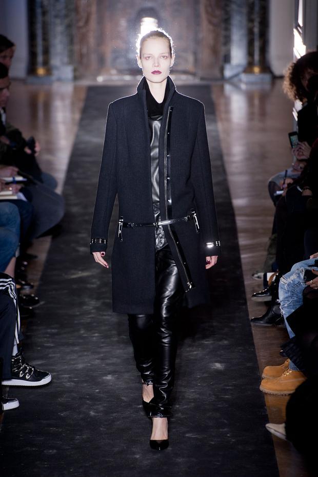 Anthony Vaccarello 2013秋冬女装秀0.jpg