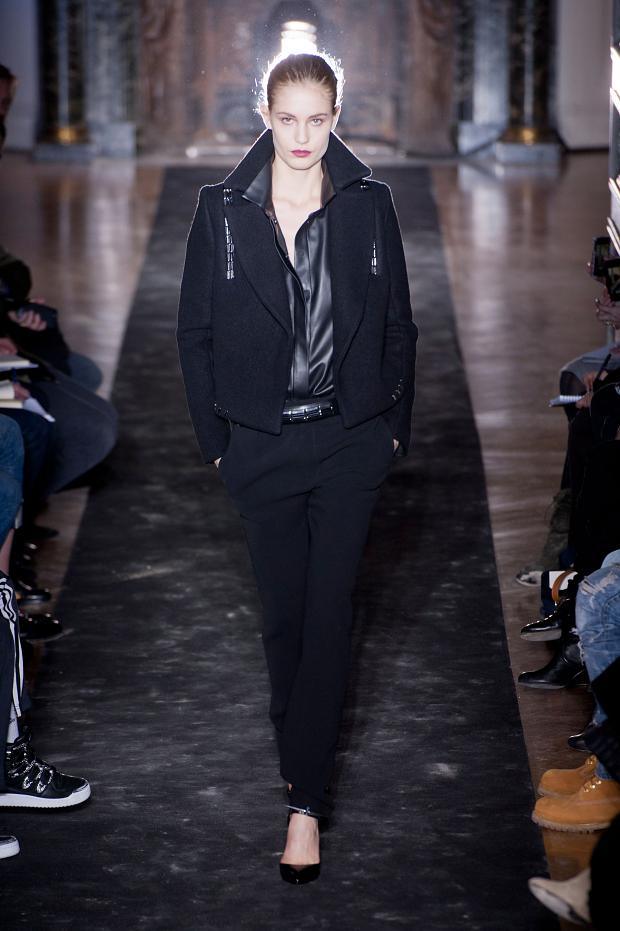 Anthony Vaccarello 2013秋冬女裝秀3.jpg