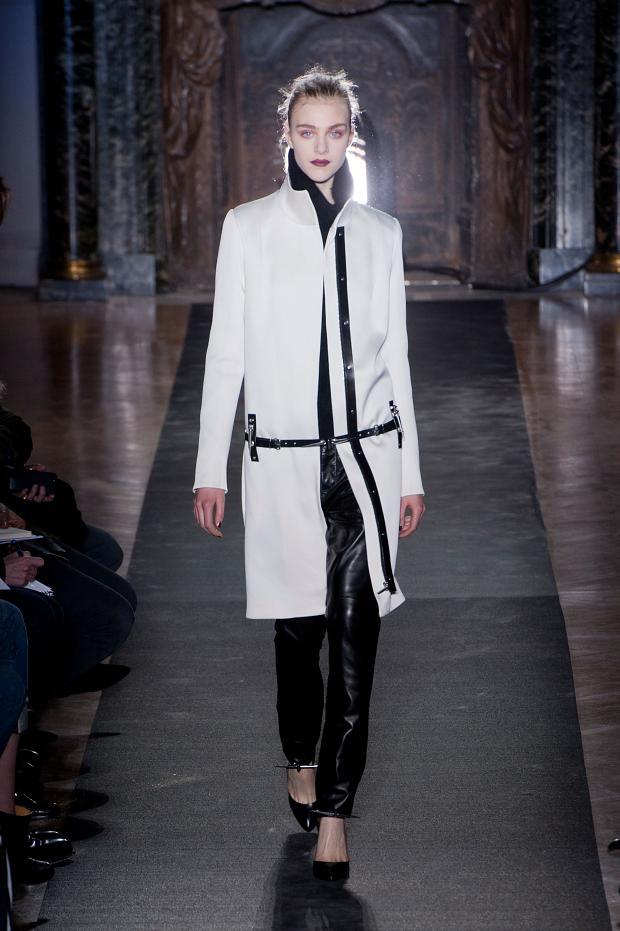 Anthony Vaccarello 2013秋冬女裝秀11.jpg