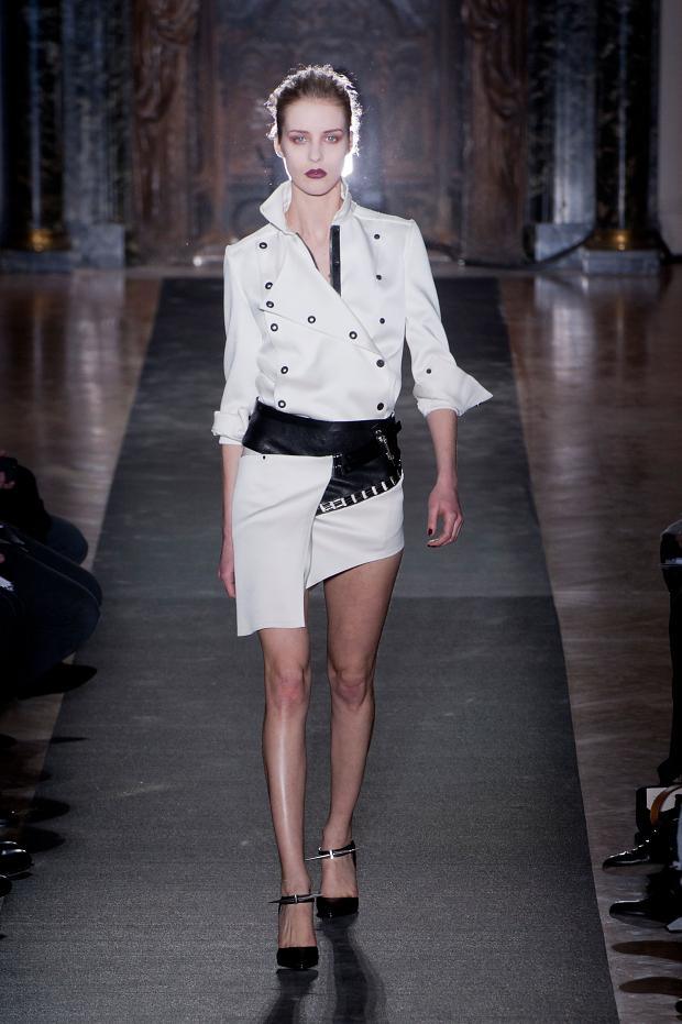 Anthony Vaccarello 2013秋冬女装秀12.jpg