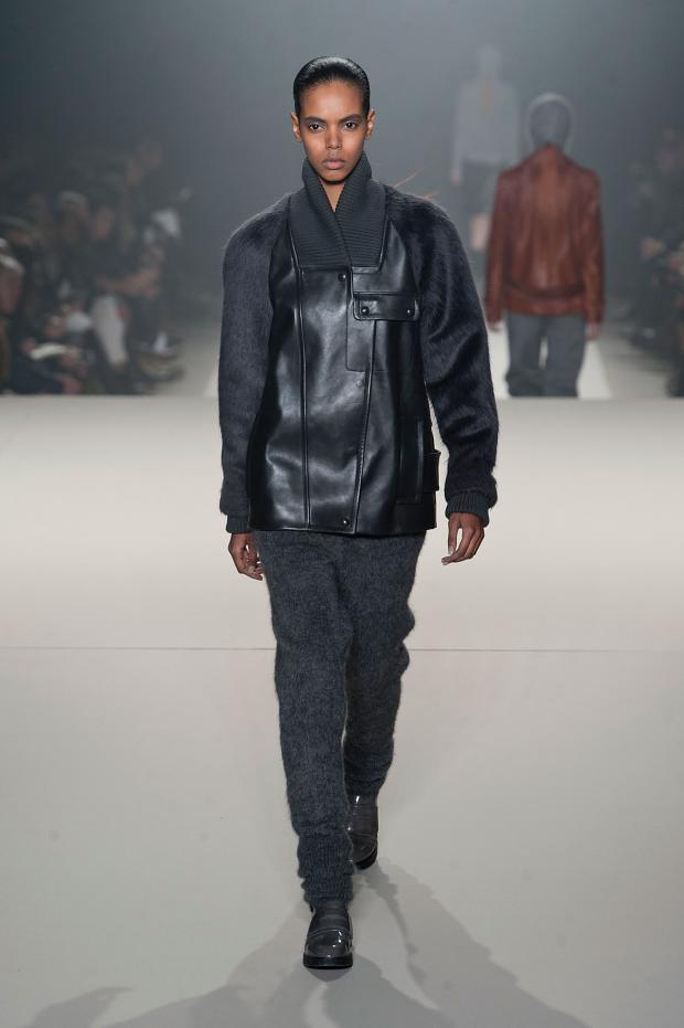 Alexander Wang 2013秋冬RTW時裝發(fā)布秀7.jpg