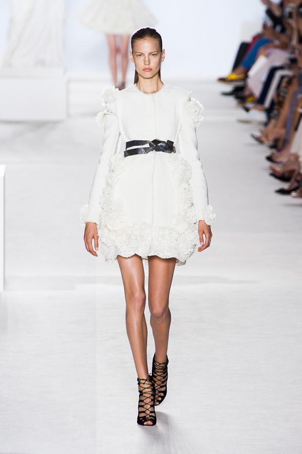 Giambattista Valli 2013秋冬CTR時(shí)裝發(fā)布秀0.jpg