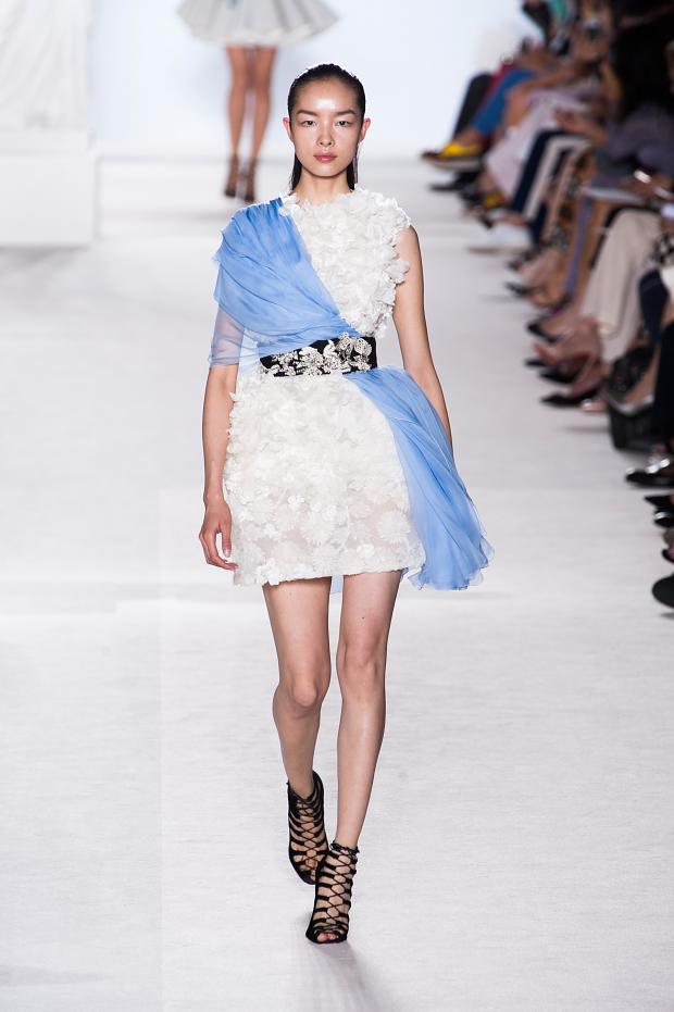 Giambattista Valli 2013秋冬CTR時裝發(fā)布秀11.jpg