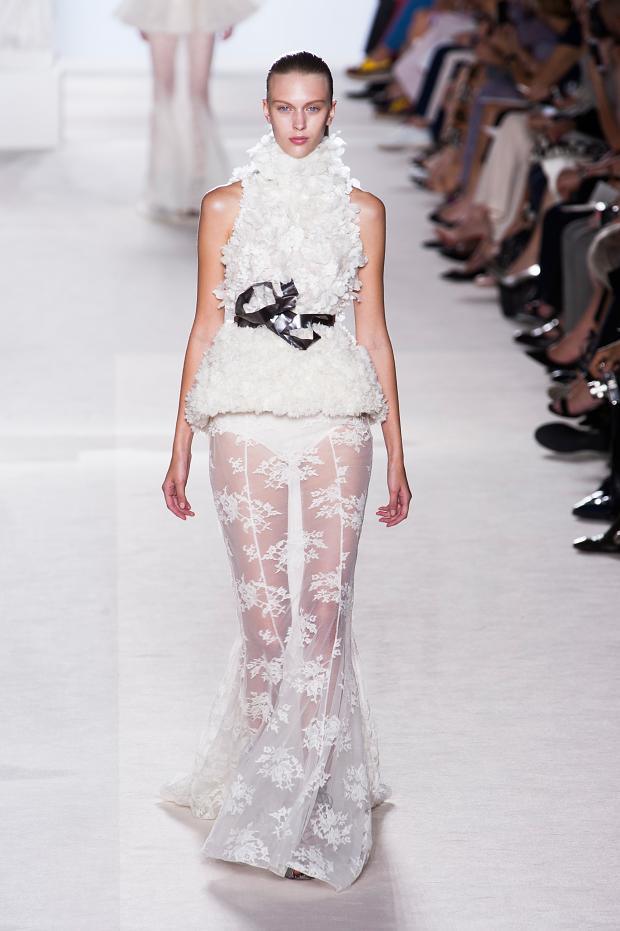 Giambattista Valli 2013秋冬CTR時(shí)裝發(fā)布秀21.jpg