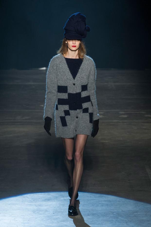 Band of Outsiders 2013秋冬女裝秀13.jpg