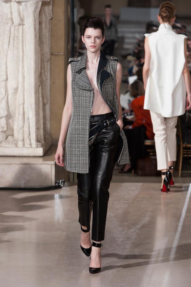 Bouchra Jarrar 2013秋冬高級定制流行發(fā)布9.jpg