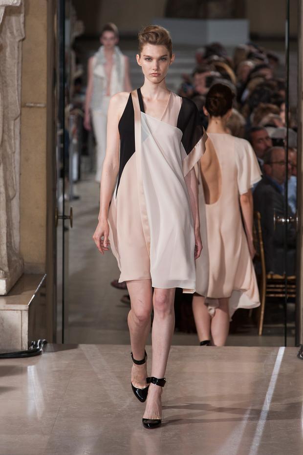 Bouchra Jarrar 2013秋冬高级定制流行发布23.jpg